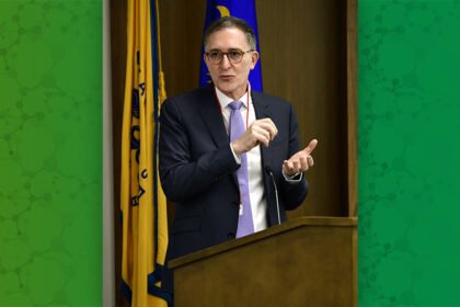 Environmental Factor - December 2024: Falk lecturer discusses new methods to detect environmental exposures