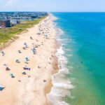 overview of a busy beach
