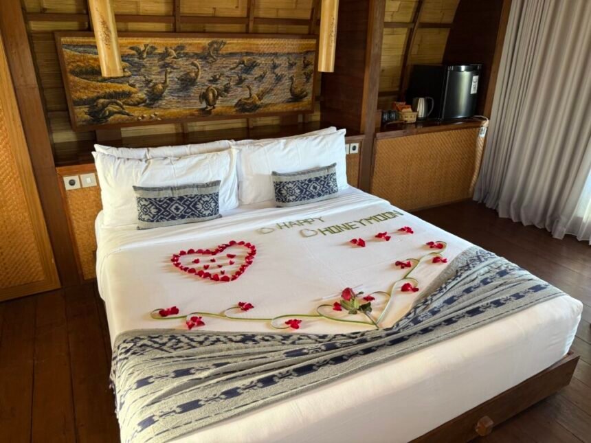 Best Honeymoon Resorts In Uluwatu, Bali: 6 Romantic Cliffside Escapes For Couples