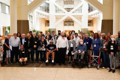 Environmental Factor - October 2024: NIH hosts visit for people with myositis