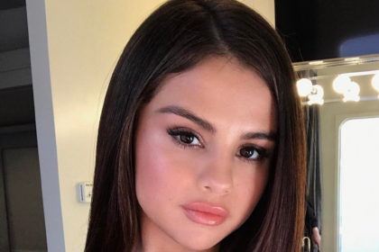 THE SECRET TO PERFECTLY SHAPED EYEBROWS? IT’S IN THE ARCH!