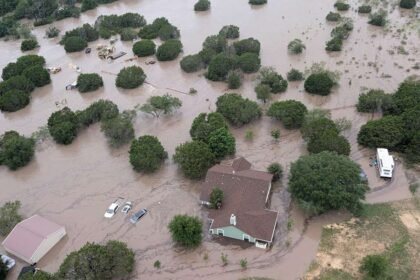 Environmental Factor - August 2025: After Texas floods, NIEHS swiftly supports health research, recovery