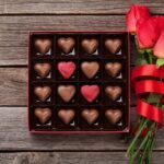 VALENTINE’S DAY MEANS SWEET MAKEUP AND SWEET TREATS!