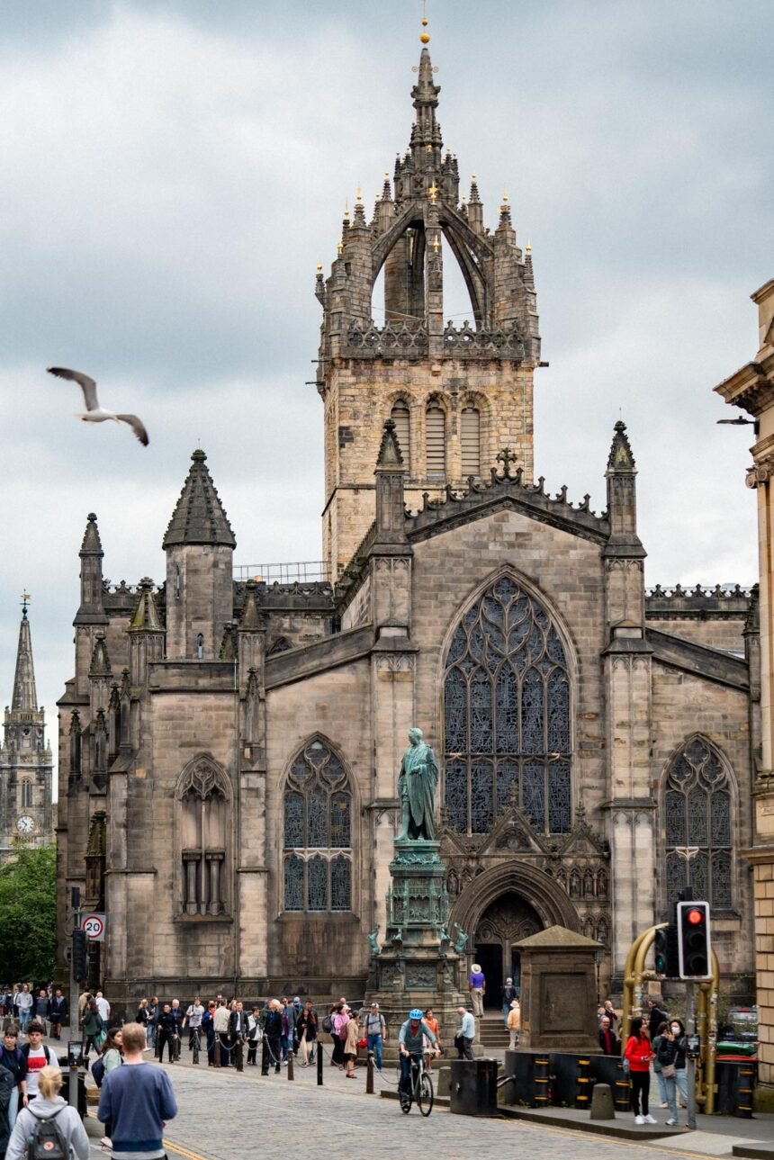 Edinburgh in 2 Days (What to Do and What to Skip)