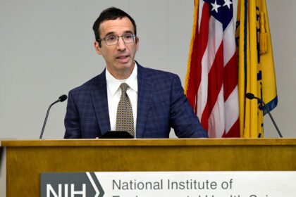 Environmental Factor - February 2025: Michael Fessler selected to lead NIEHS clinical research