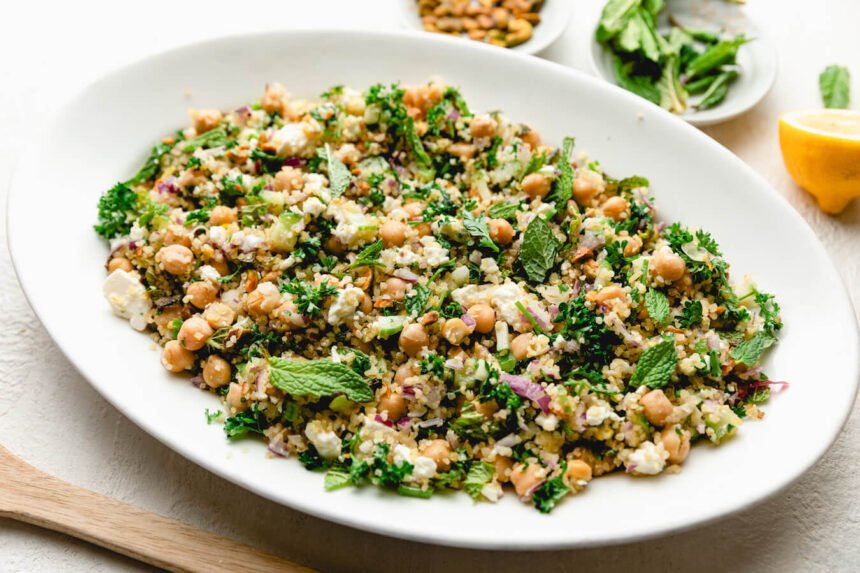 The Jennifer Aniston Salad (It's Amazing!)