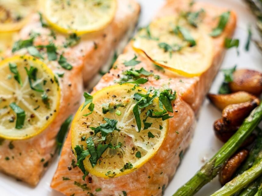 Baked Lemon Garlic Salmon (Ready in 20 Minutes)