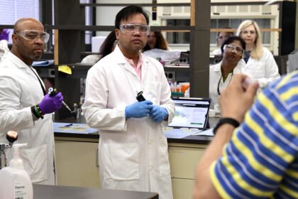 Environmental Factor - August 2024: Biomedical research program for local teachers is a success