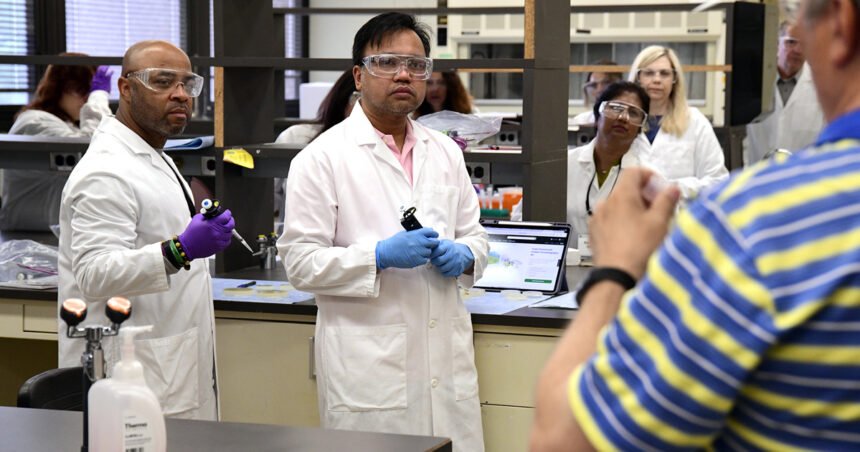 Environmental Factor - August 2024: Biomedical research program for local teachers is a success