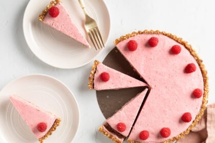 No-Bake Raspberry Vegan Cheesecake | Elizabeth Rider