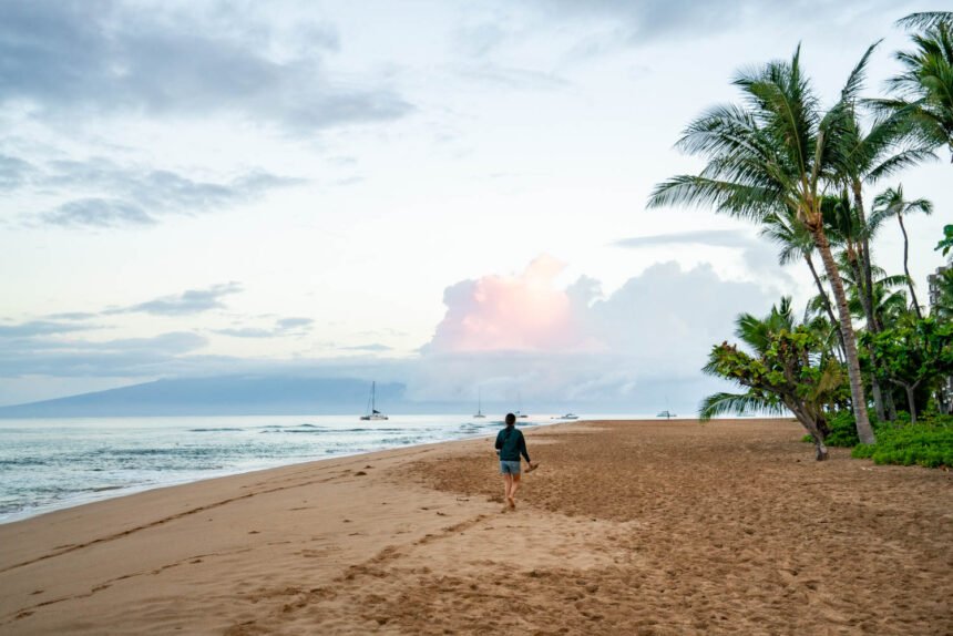 best time to visit hawaii