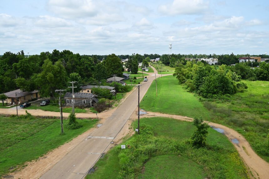 Pregnant Woman’s Roadside Death Triggers Push To Reopen Mississippi Delta Hospital